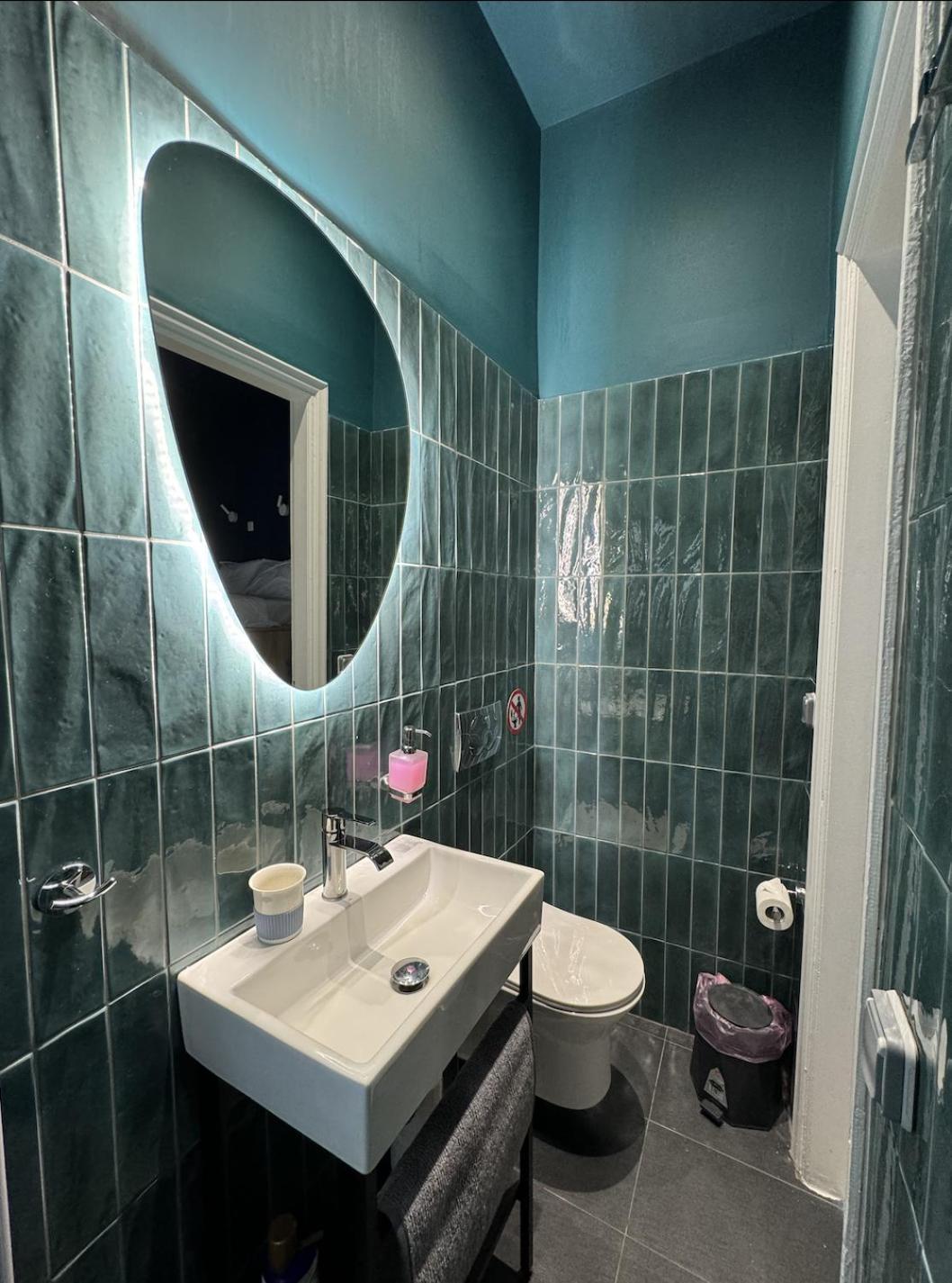 Apartment Near Metro + Port ピレウス エクステリア 写真